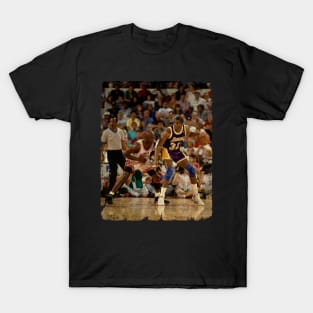 Michael Jordan vs Magic Johnson, 1990 T-Shirt